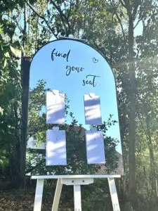 Sitzplan Spiegel Schwarz "Find your Seat"